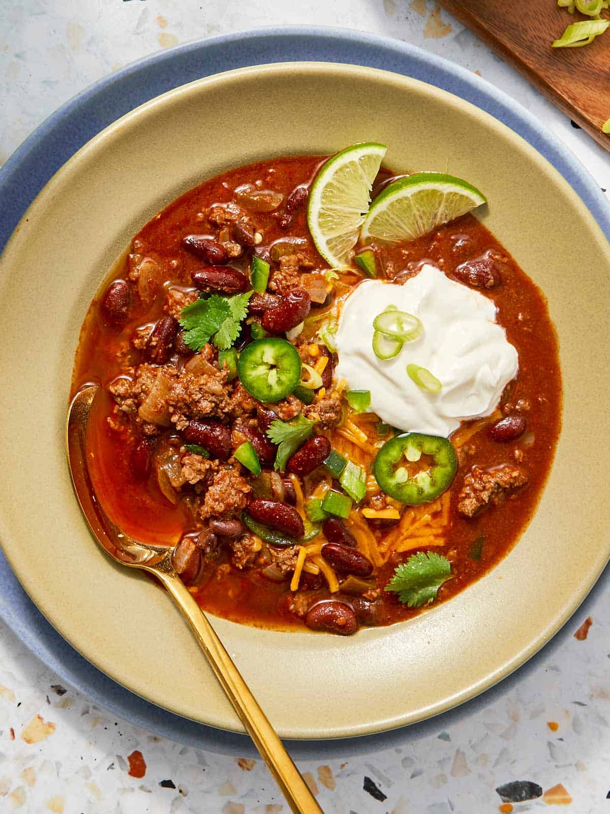 The Ultimate Beef & Jalapeño Chili: Game Day & Family Comfort Food